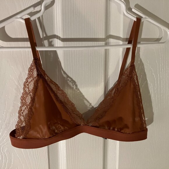 DANSKIN Bralette Size: Medium - Picture 1 of 9